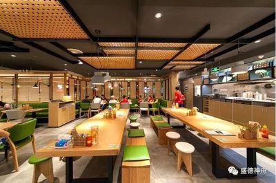 越南粉店的装修颠覆传统 高档颜值点亮餐饮新风尚